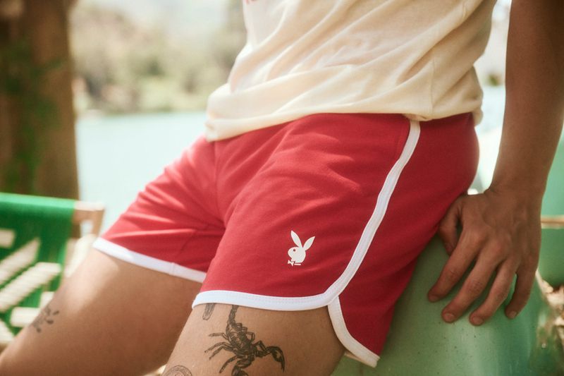 Bermudas Playboy Campout Hombre Rojos | 2580-COMSX